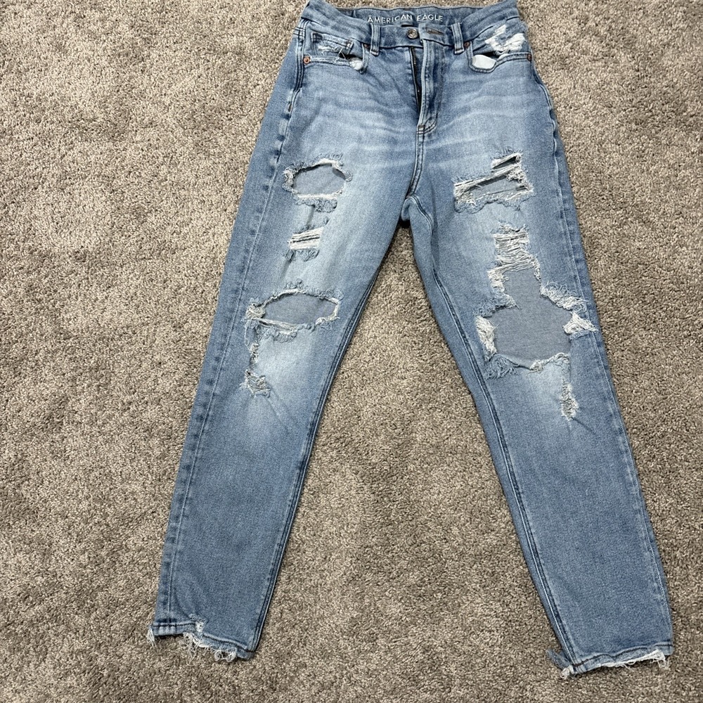 American Eagle Jeans Women 2 Blue Denim High Rise Curvy Mom Distressed Stretch